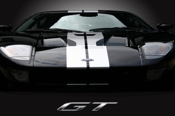 Pektron sponsors Ford GT launch at Society of Automotive Engineers