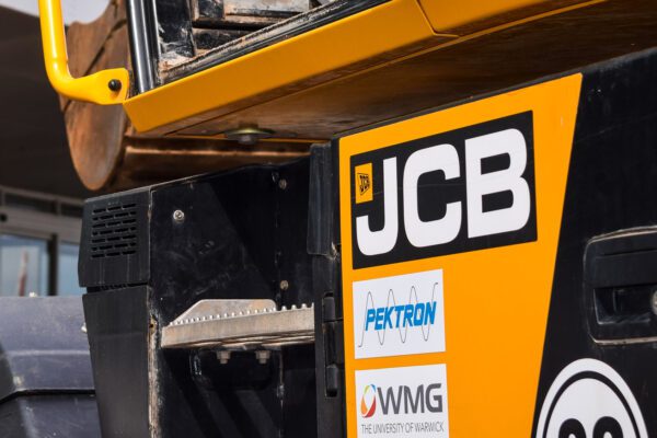 Pektron collaborates with JCB and WMG
